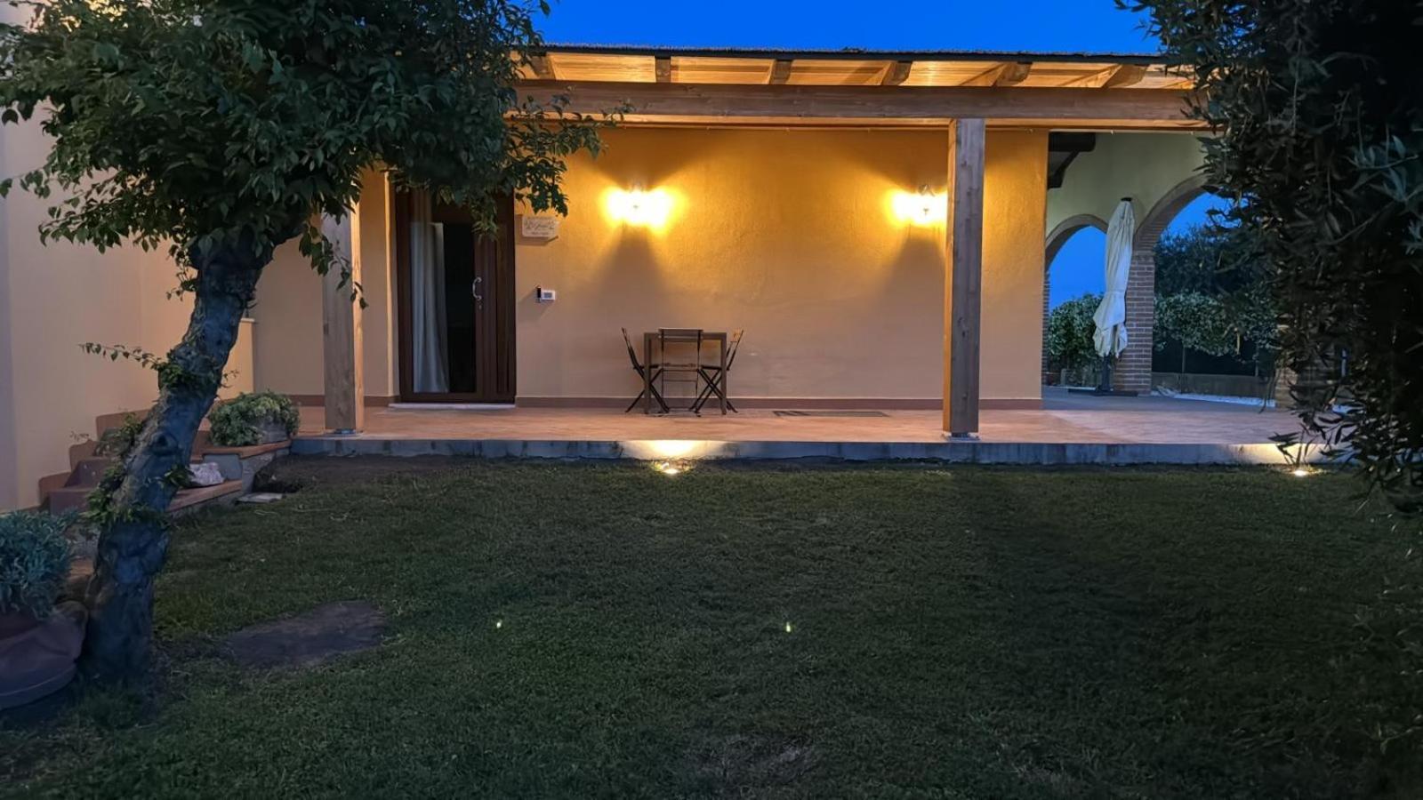 Agriturismo Il Giardino Degli Olivi Appartamenti كاستيغليون ديلا بيسكايا المظهر الخارجي الصورة