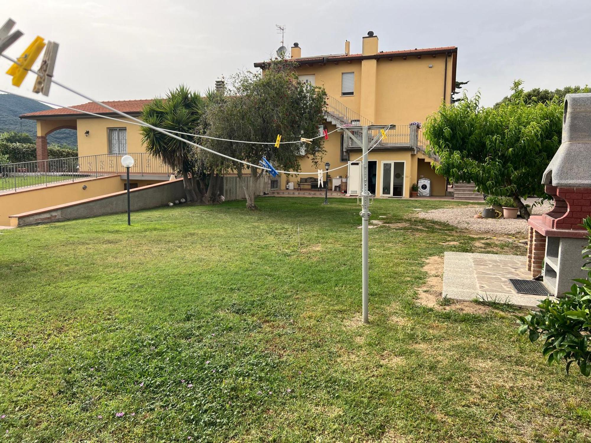 Agriturismo Il Giardino Degli Olivi Appartamenti كاستيغليون ديلا بيسكايا المظهر الخارجي الصورة